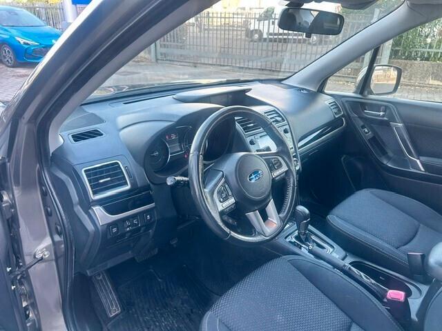 Subaru Forester 2.0i Lineartronic Style Saas