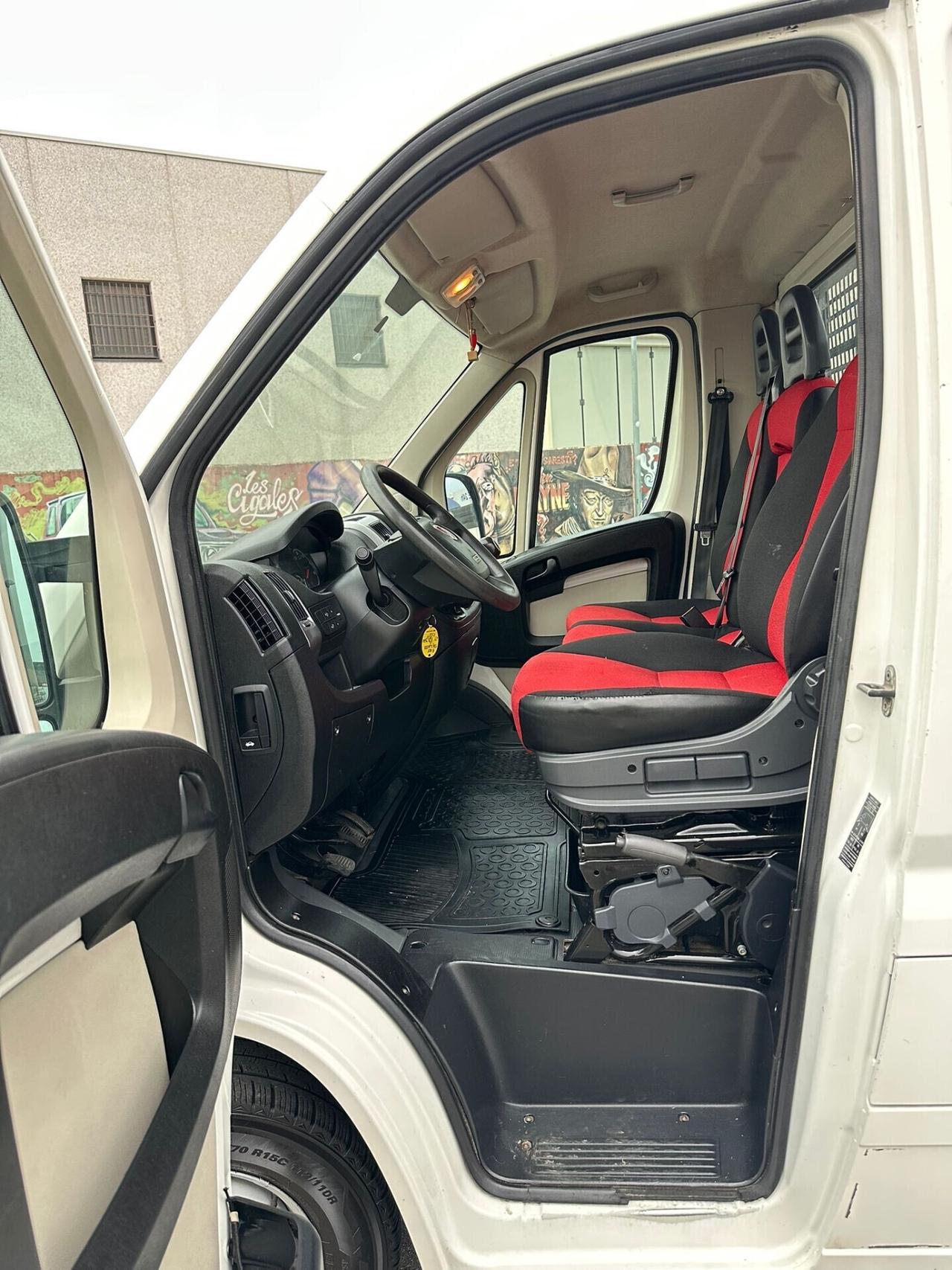Fiat ducato con cassone corto