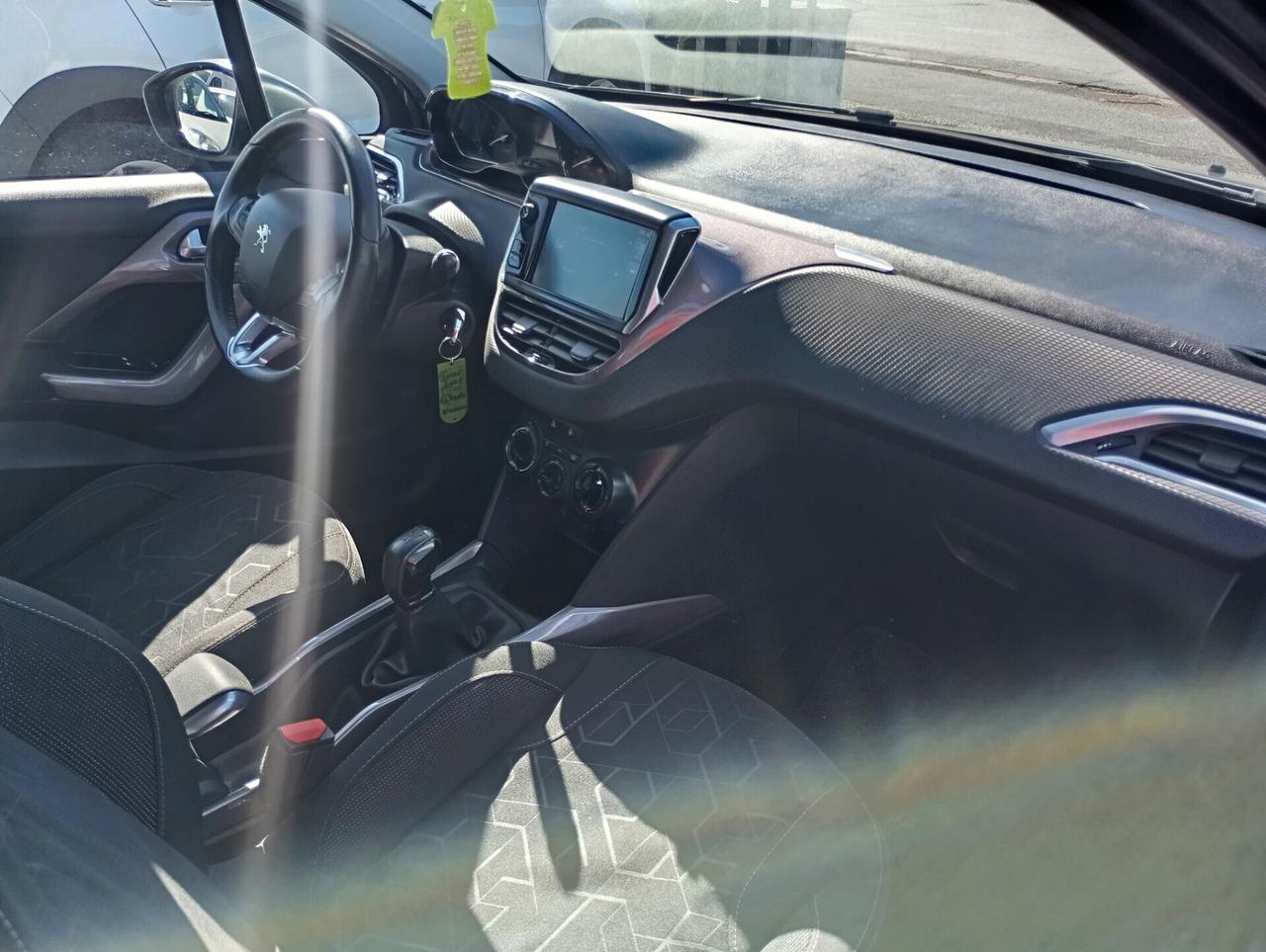 Peugeot 2008 1.6 e-HDi 92 CV Stop&Start