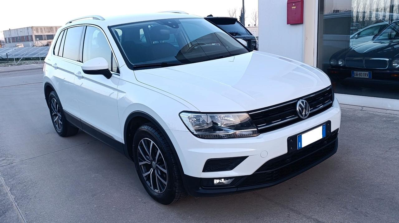 Volkswagen Tiguan 1.6 TDI 115cv Business - Uniproprietario - Service Volkswagen