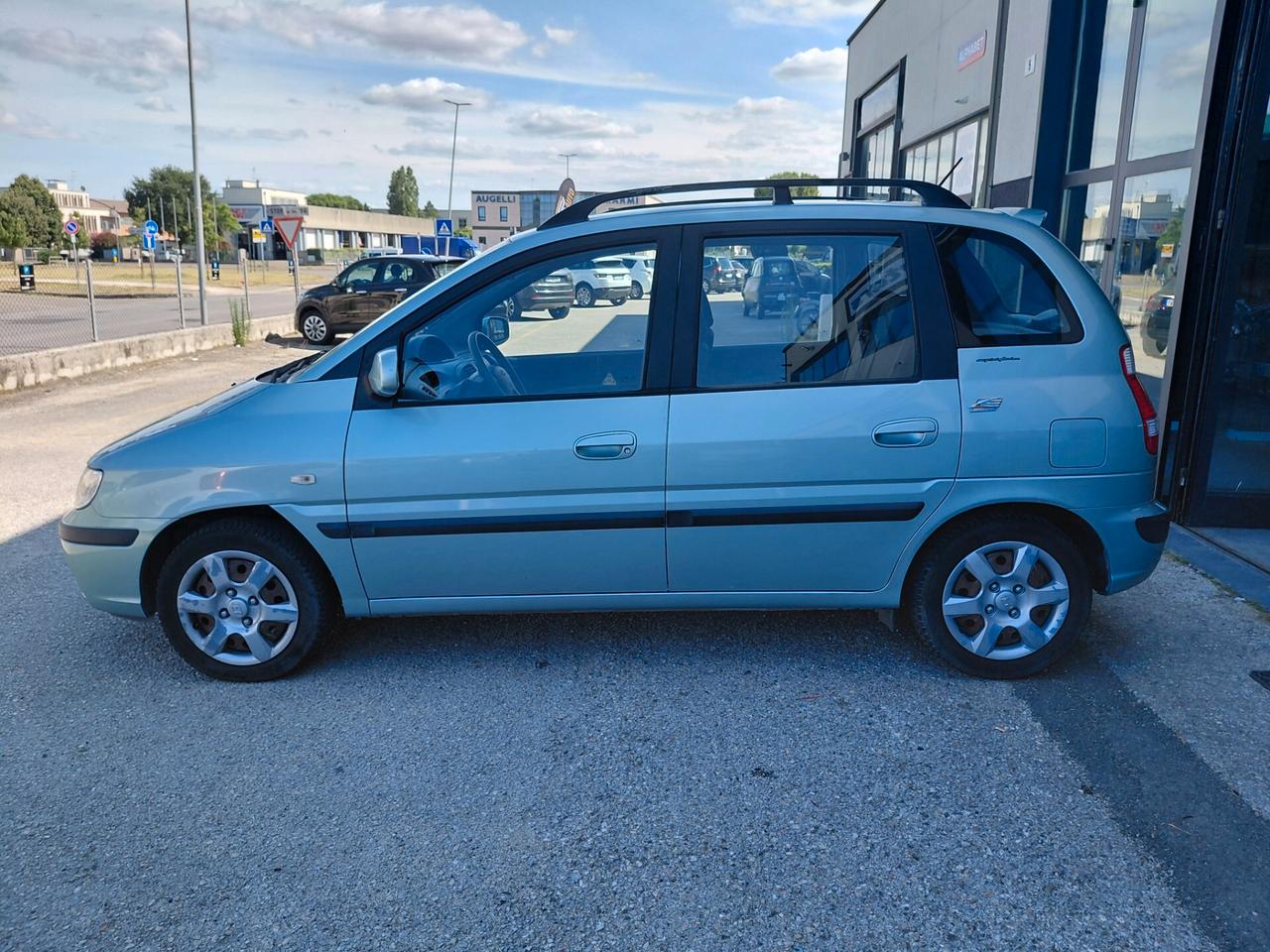 Hyundai Matrix 1.6 Active