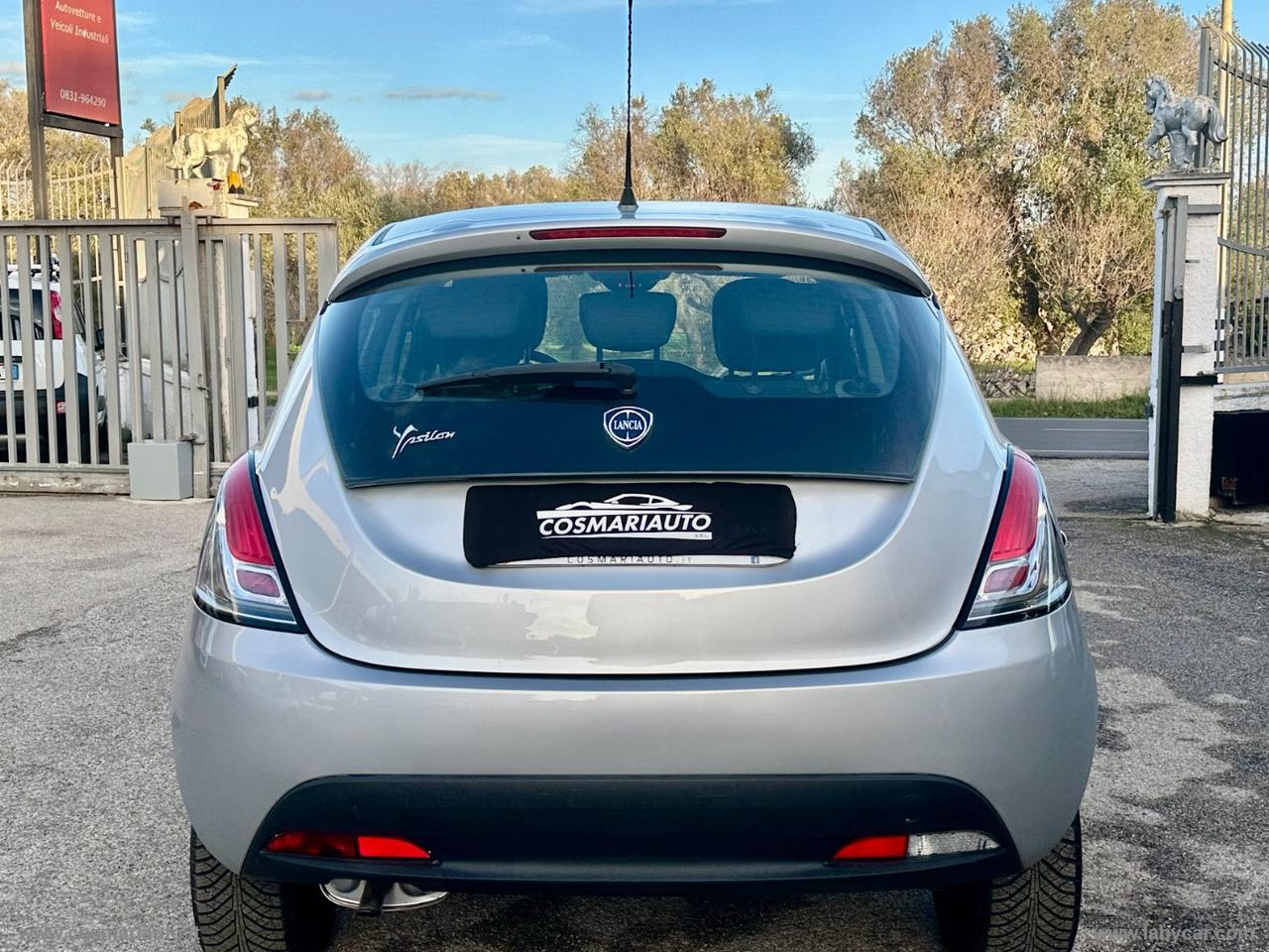 LANCIA Ypsilon 1.2 69 CV 5p. GPL Ecochic Gold