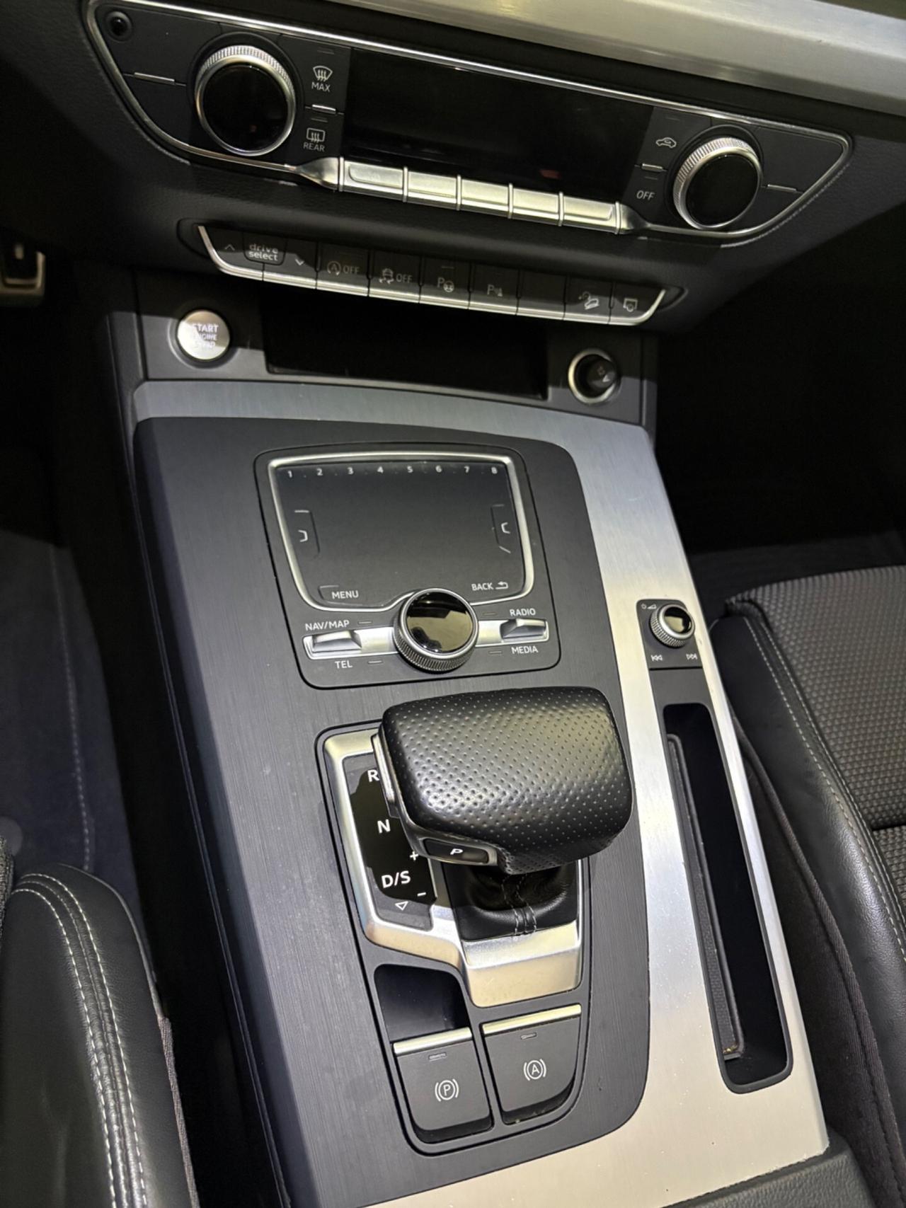 Audi Q5 2.0 190cv S tronic - S Line - TETTO PANORAMICO