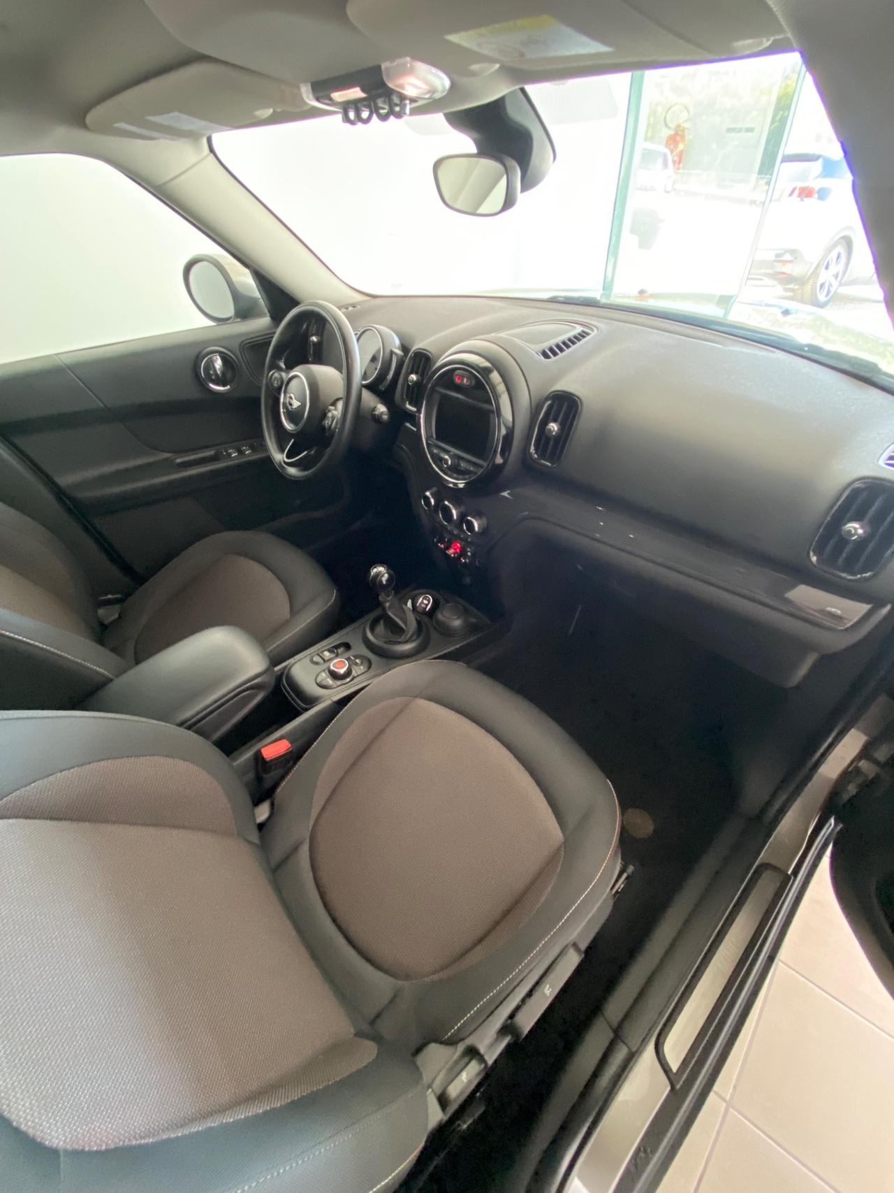 Mini Cooper Countryman 1.5 One D