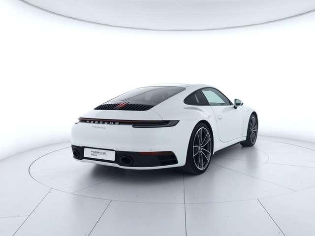 Porsche 992 coupe 3.0 carrera auto