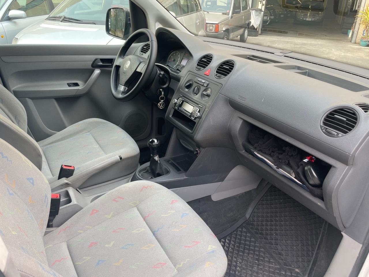 Volkswagen Caddy 2.0 Ecofuel 4p. Van