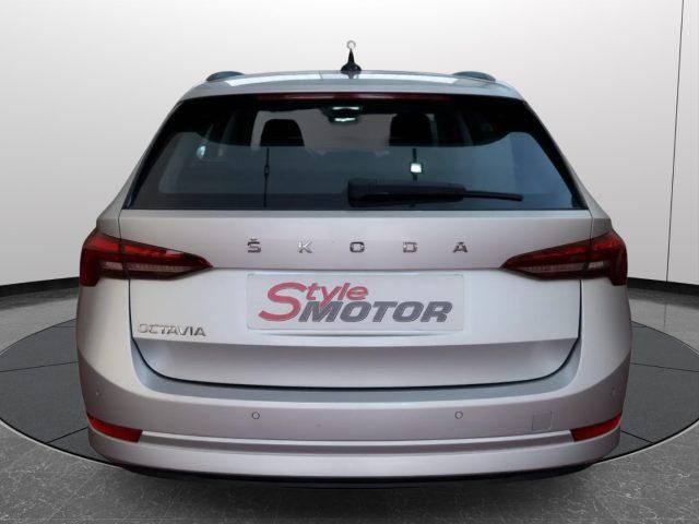 SKODA Octavia 2.0 TDI EVO SCR DSG Wagon Executive