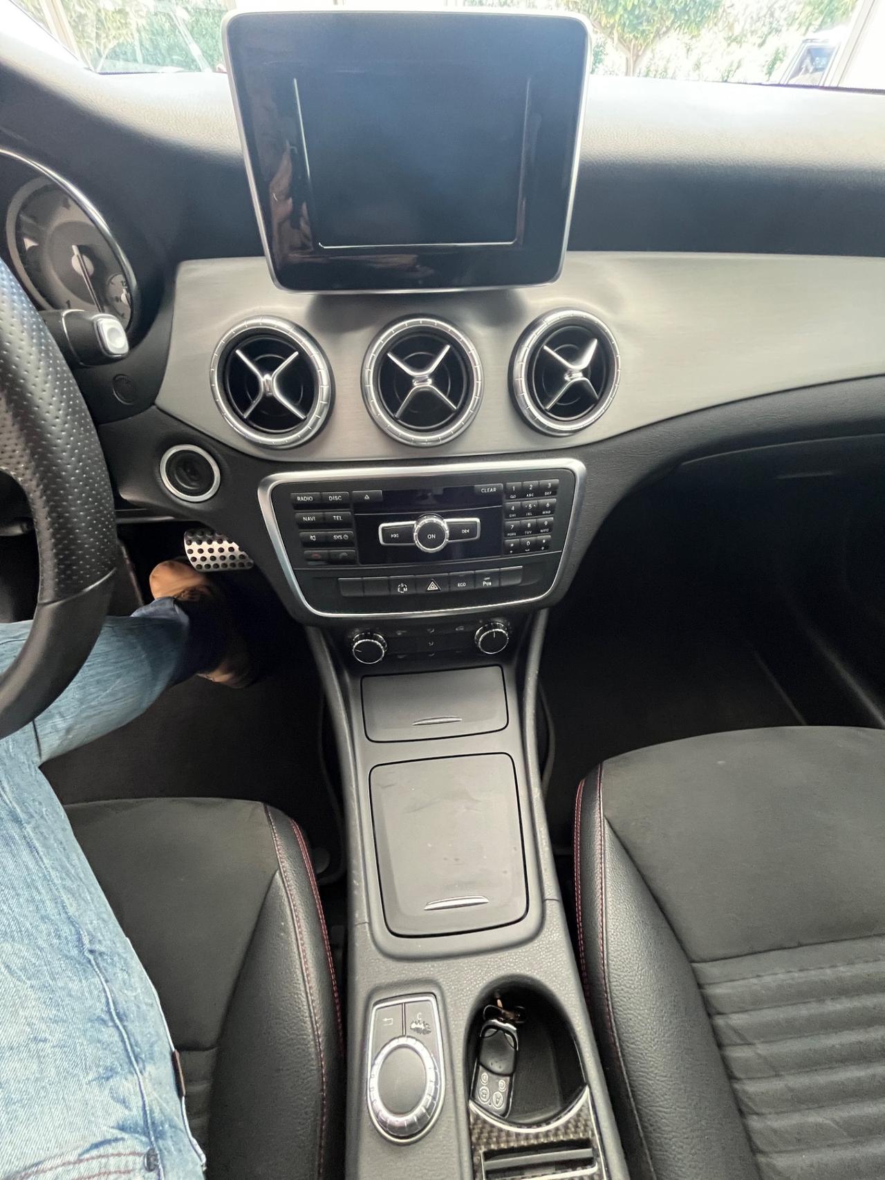 Mercedes-benz CLA 220 CDI 4Matic Automatic Premium