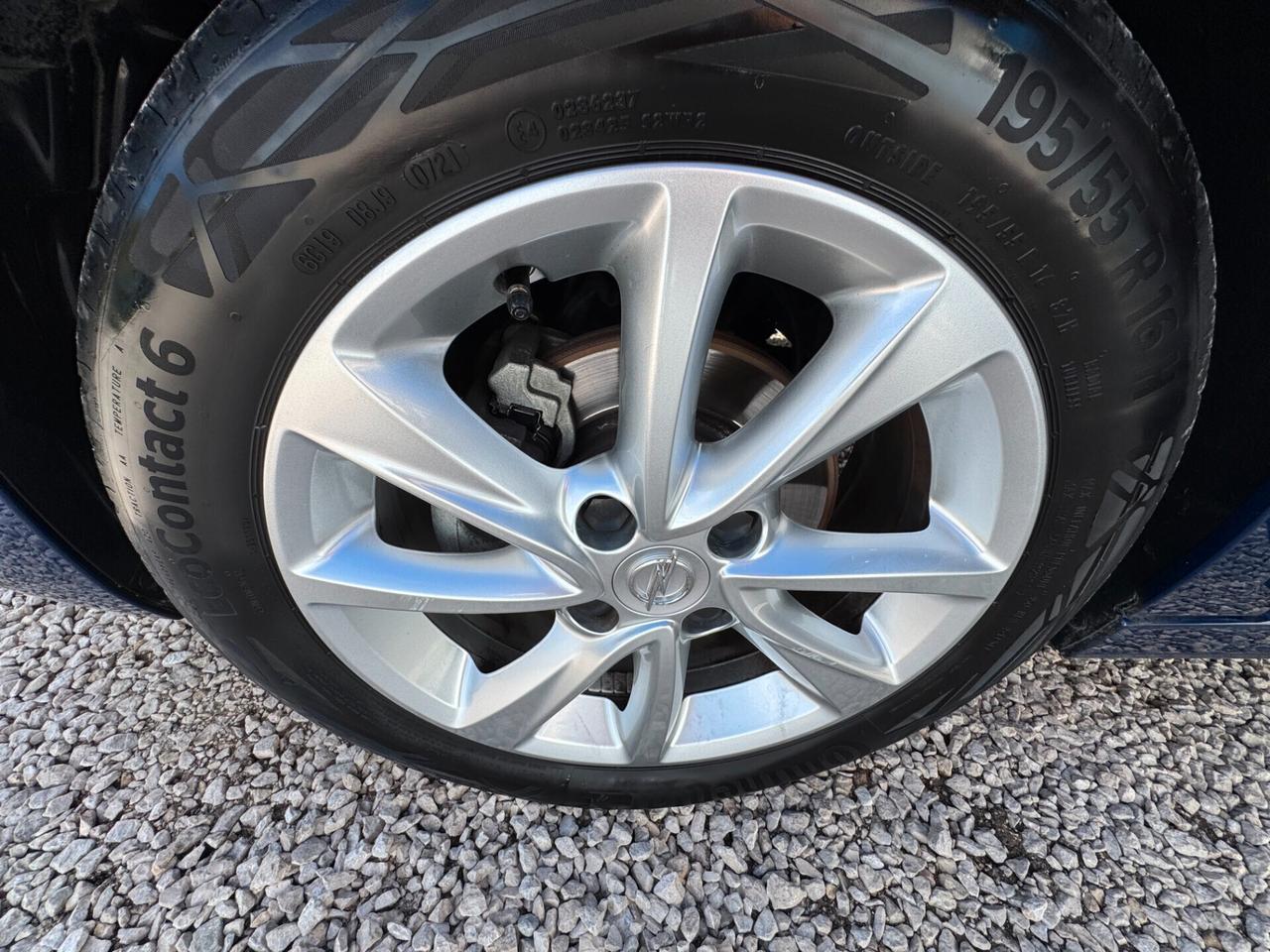 Opel Corsa 1200 benzina km certificati 2021