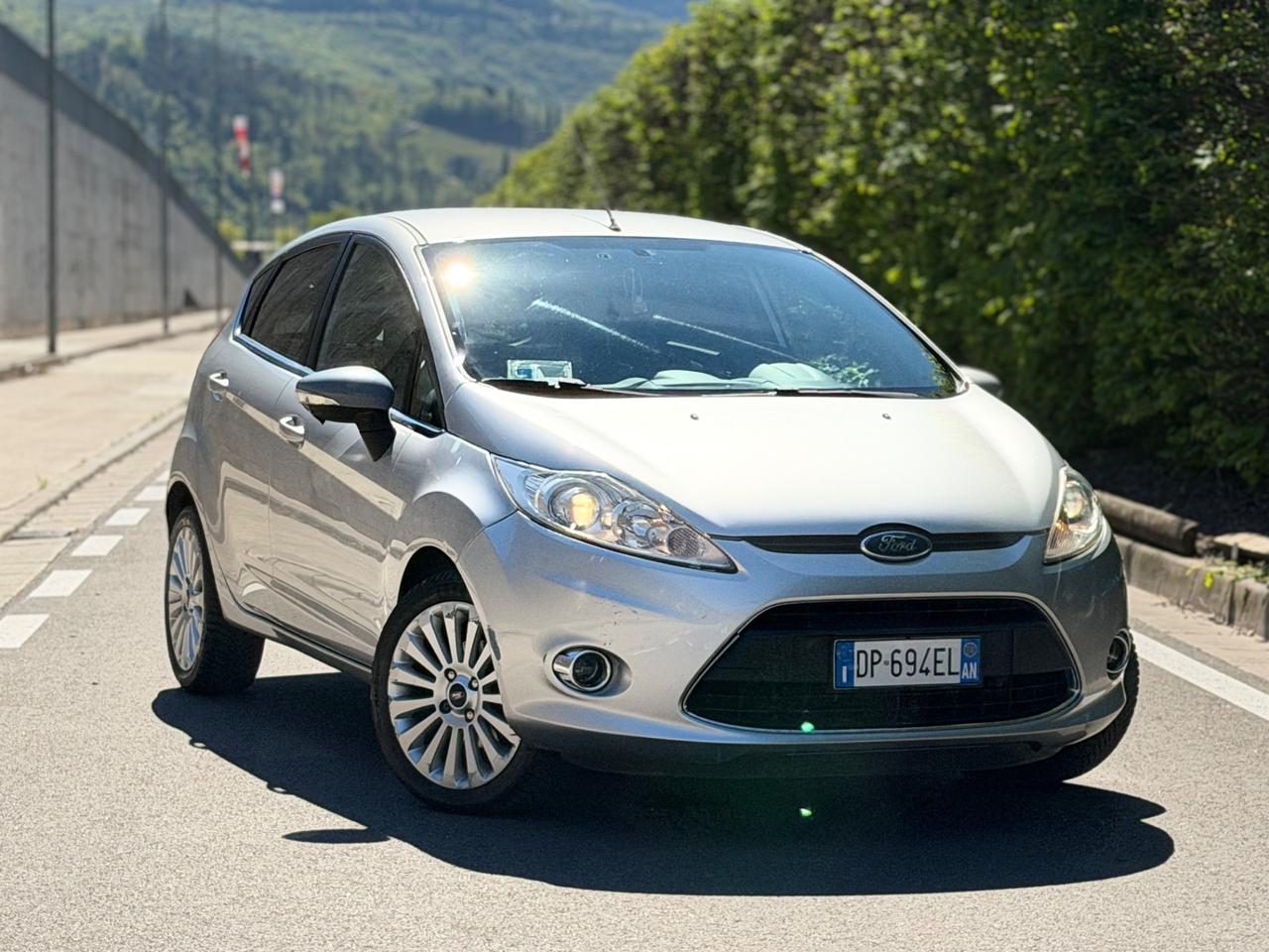 Ford Fiesta 1.4 TDCi 5p. Titanium ok neopatentati
