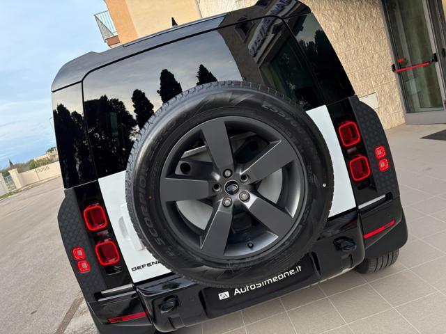 LAND ROVER Defender 110 3.0D I6 200 CV AWD Auto X-Dynamic SE AUTOCARRO