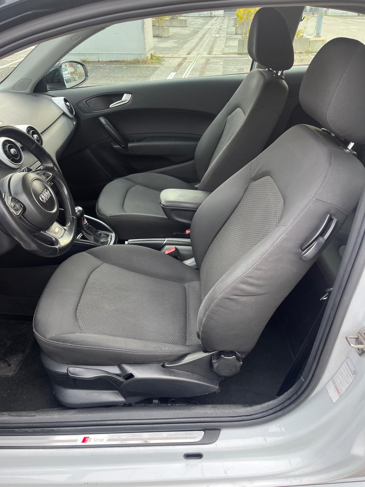 Audi A1 1.6 TDI S line edition