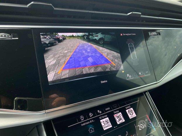 AUDI Q8 50 TDI 286 CV quattro S-line + Matrix +