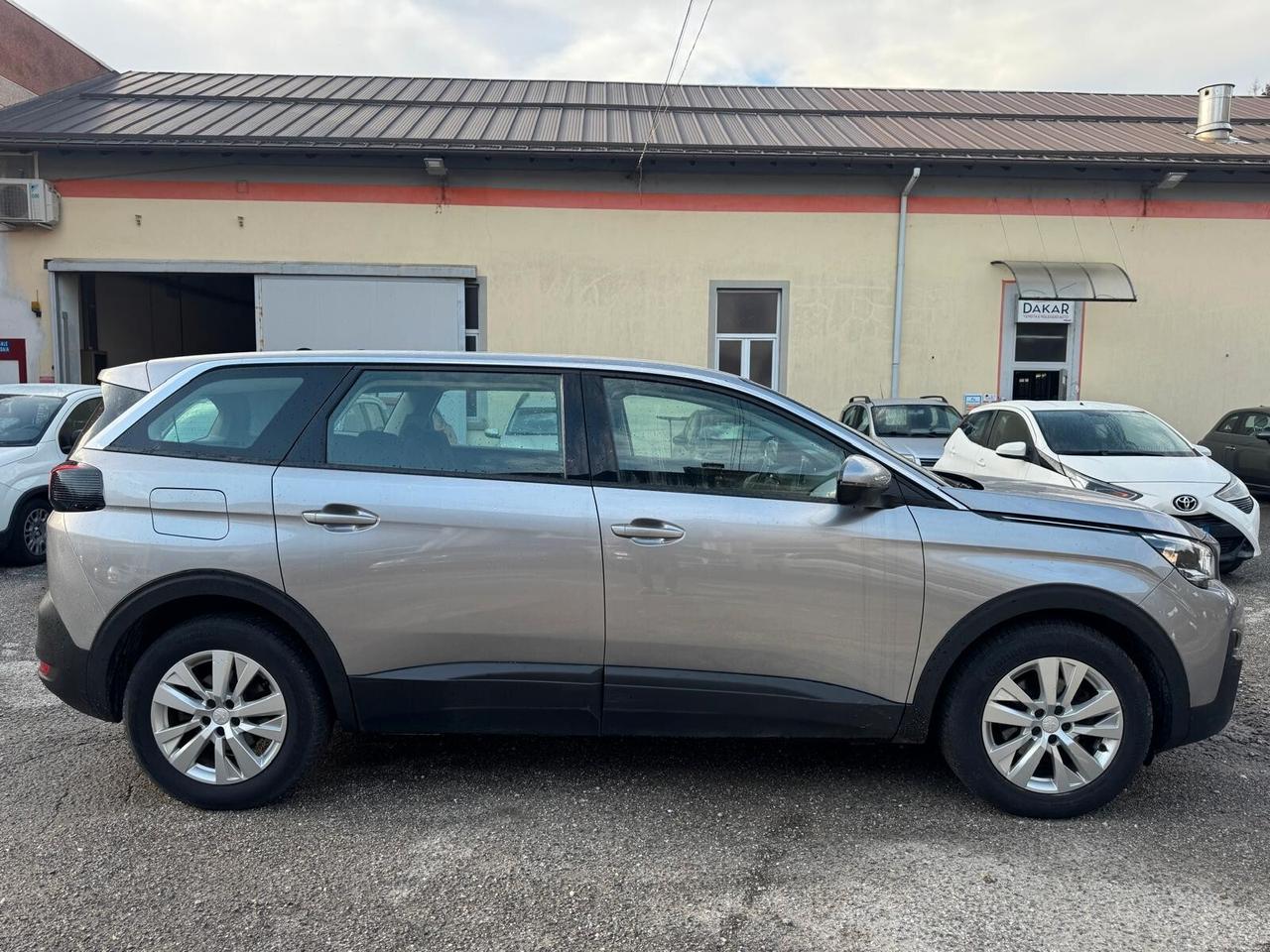 Peugeot 5008 BlueHDi 130 S&S Business 7 POSTI