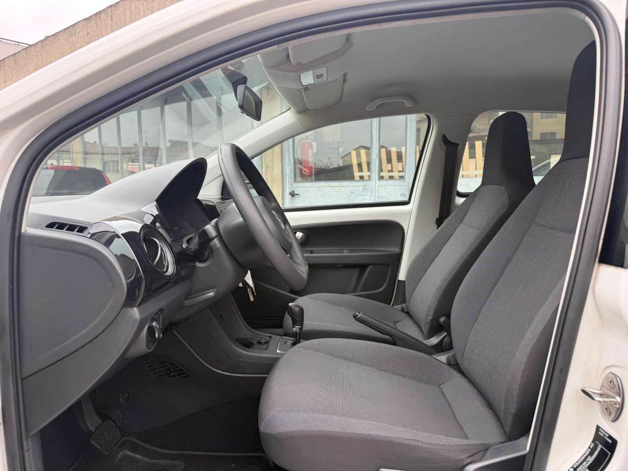 Volkswagen up! 1.0 75 CV 5p. move ASG