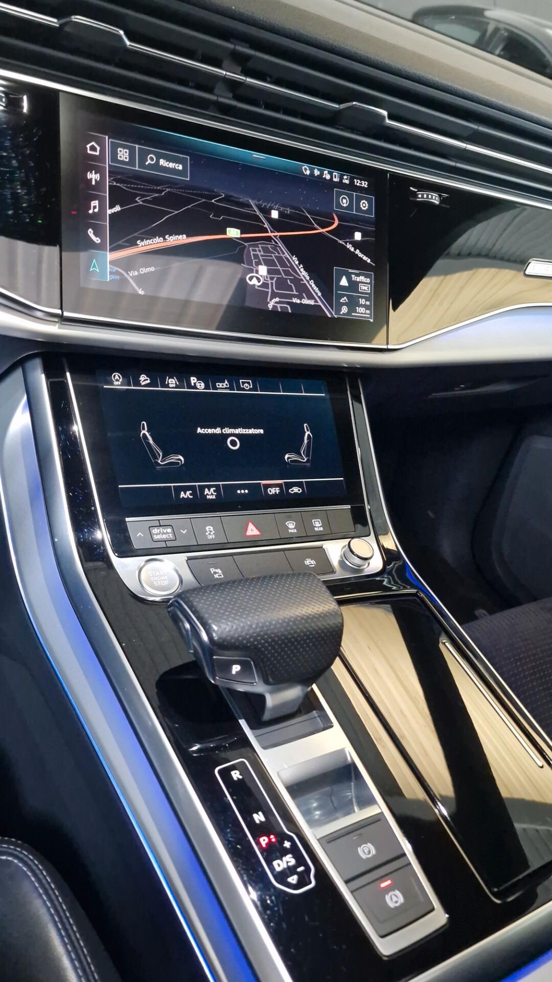 Audi Q8 50 TDI 286 CV quattro tiptronic Sport