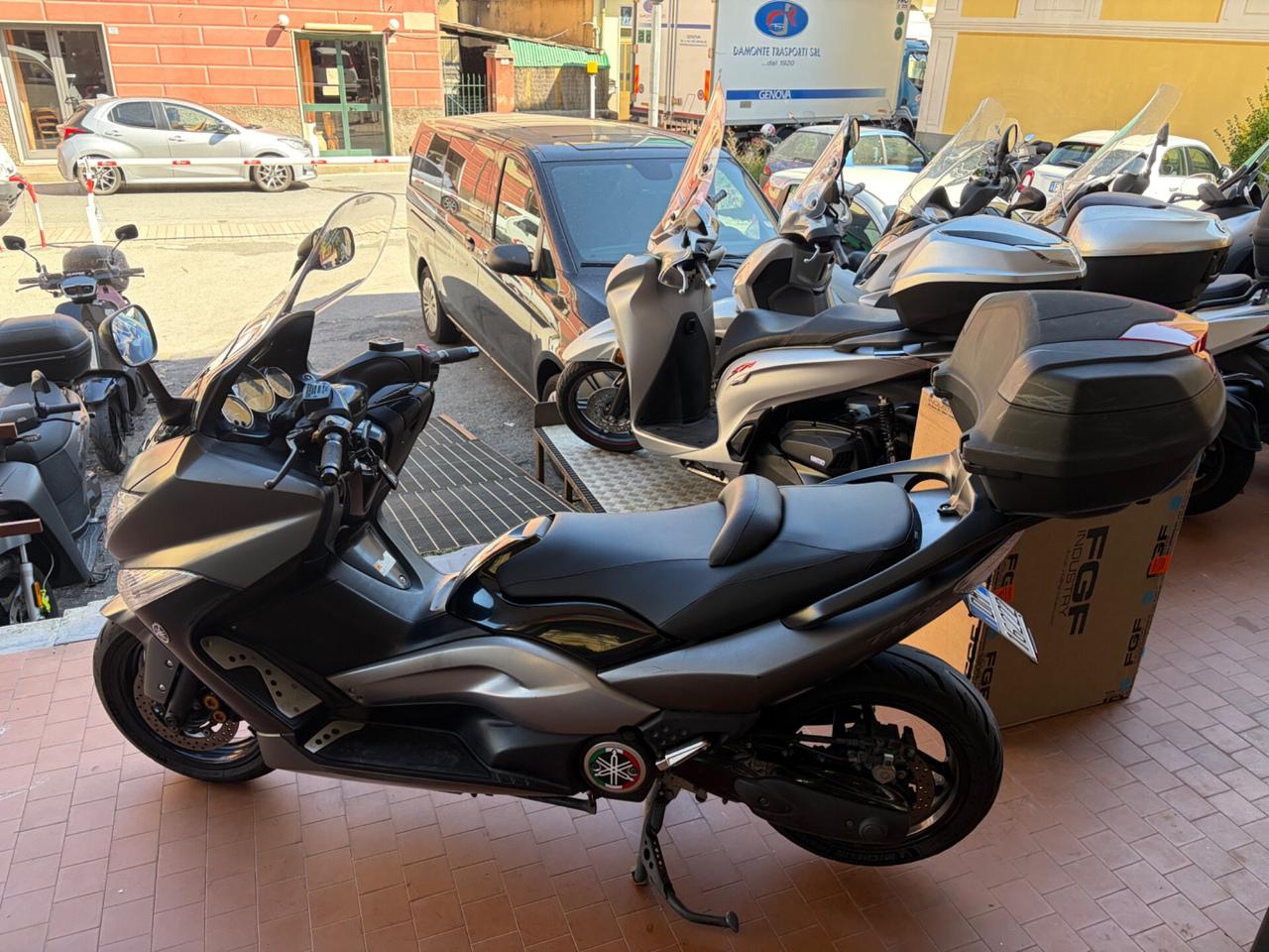 Yamaha T Max - 2010