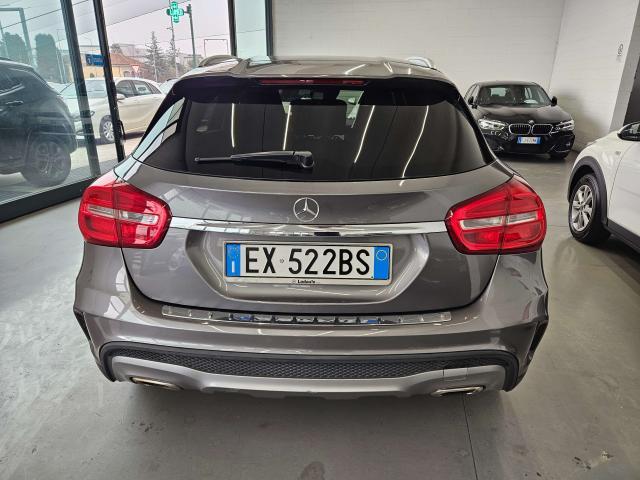 Mercedes-Benz GLA 250 GLA-X156 2014 Premium 4matic auto