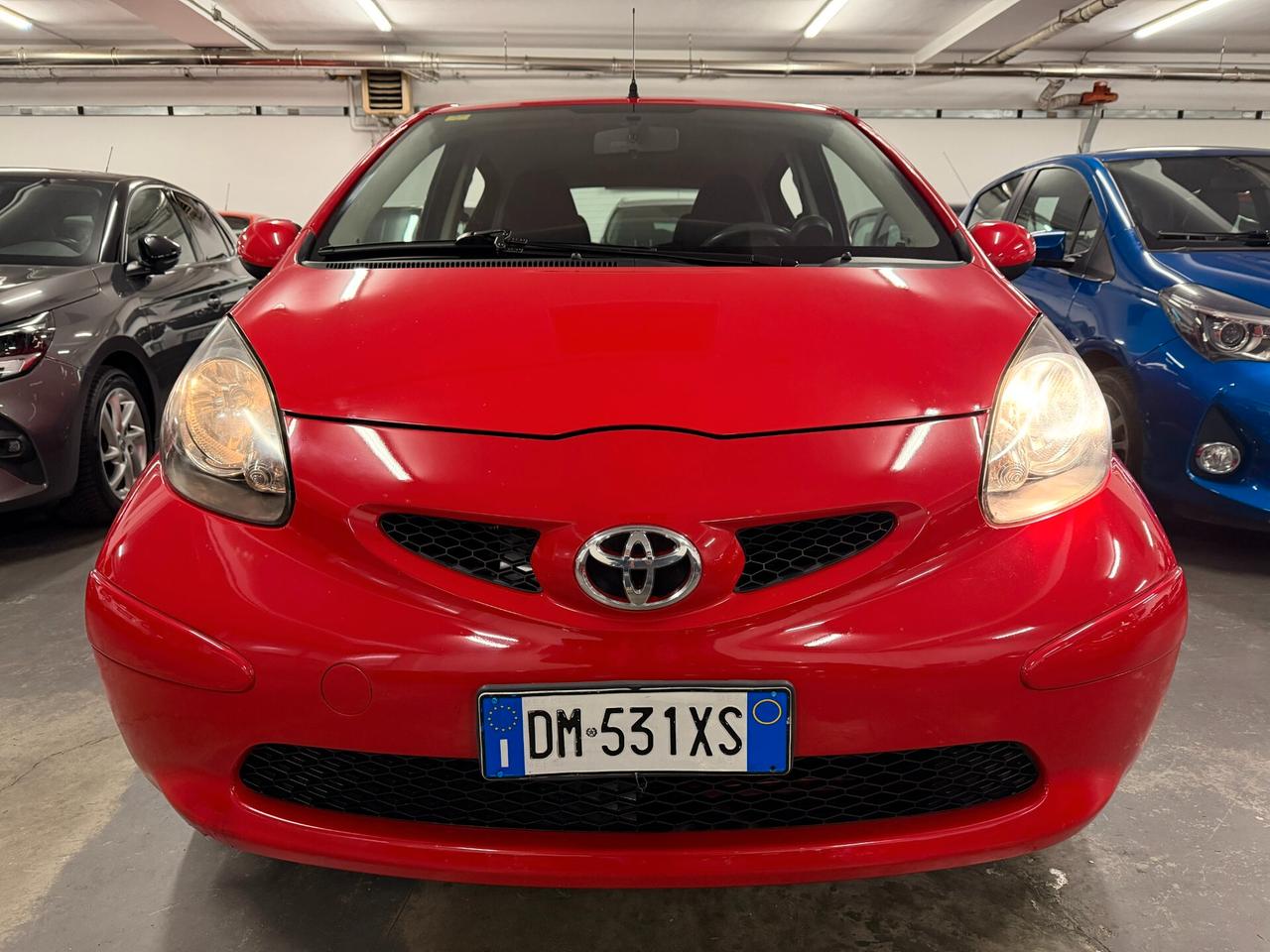 Toyota Aygo 1.0 12V VVT-i 5 porte Sol