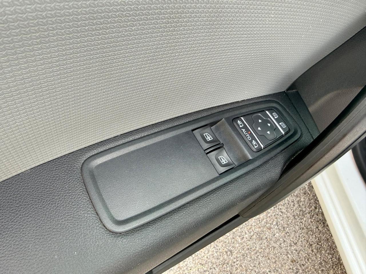 NISSAN VAN 1.3 130CV N-CONNECTA L1H1 3P PP2B PLS *CARPLAY/TELECAMERA/SENSORI/C.C. ADATTIIVO/