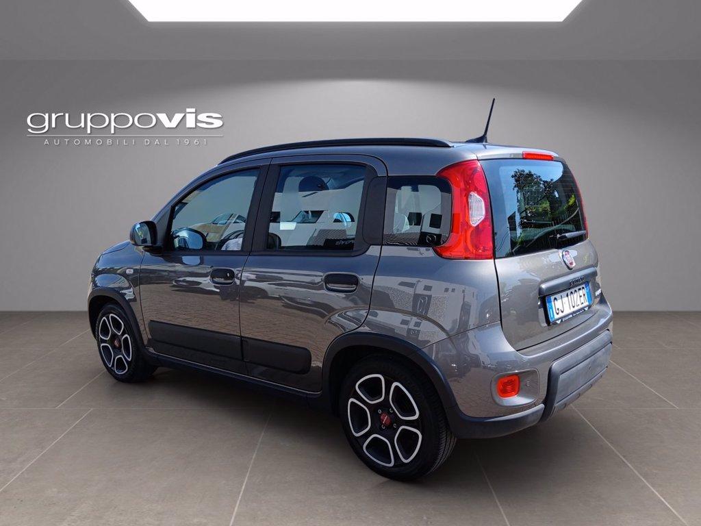 FIAT Panda firefly hybrid del 2022