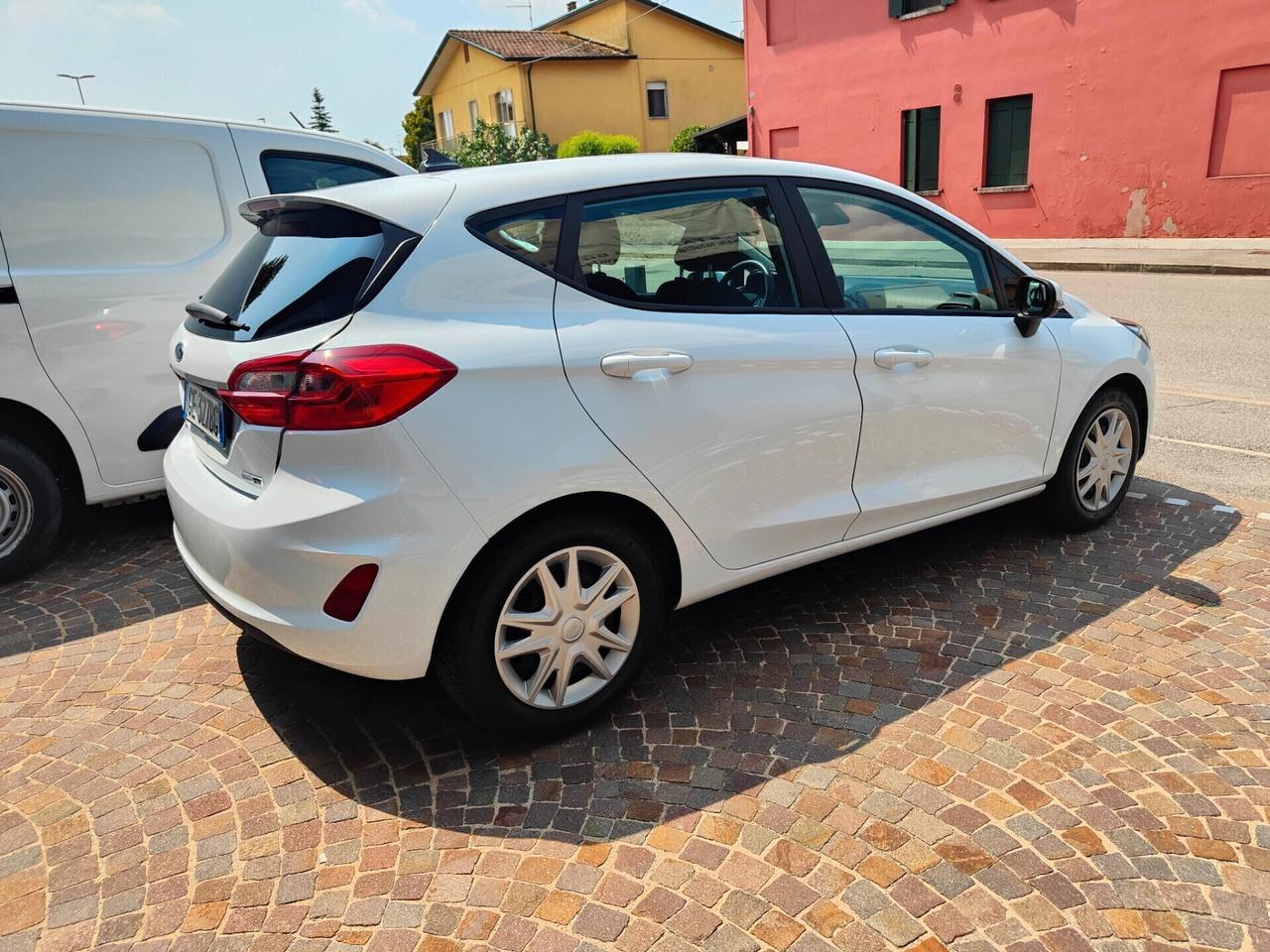 Ford Fiesta Active 1.0 Ecoboost 125 CV HYBRID