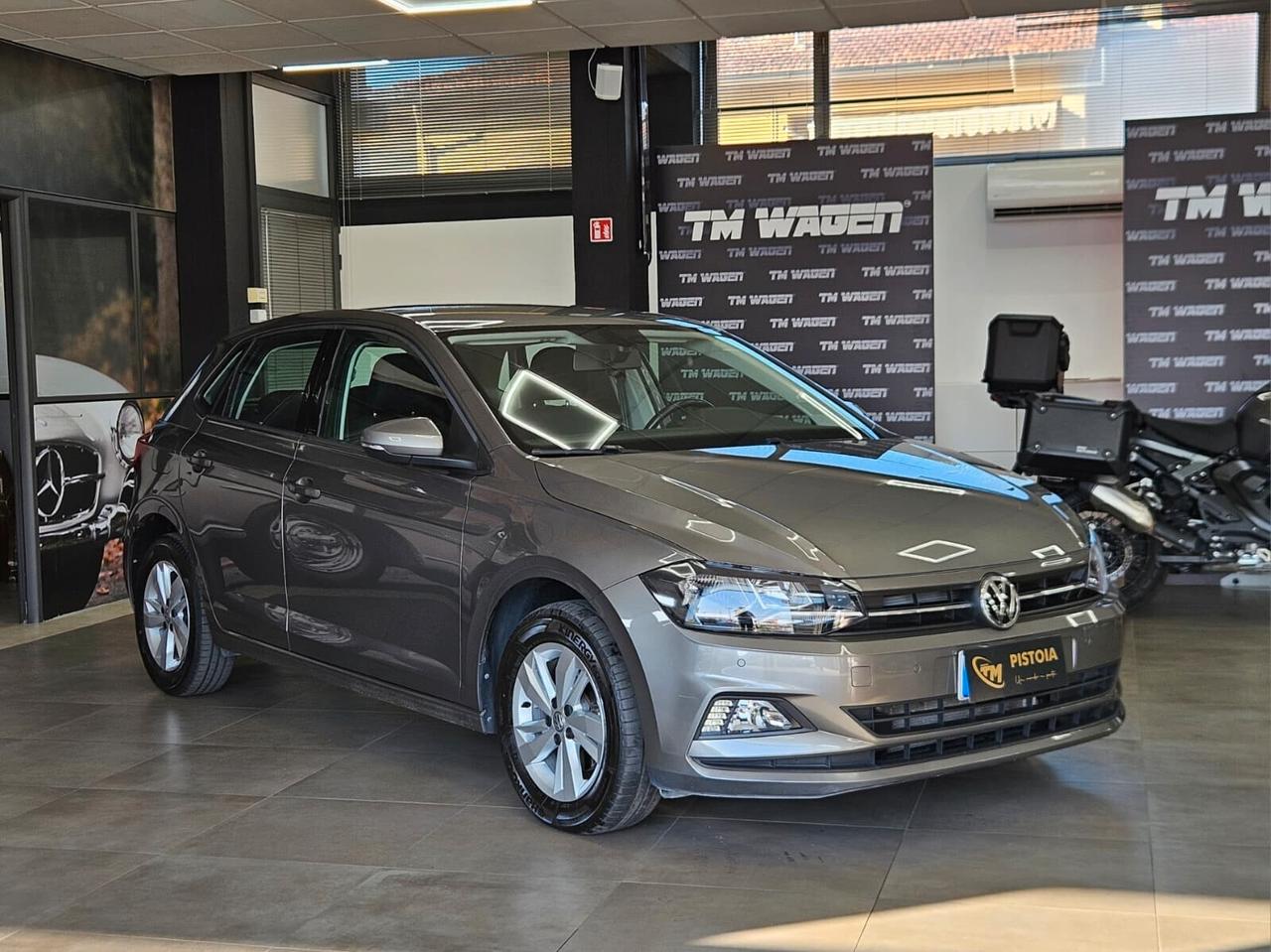 Volkswagen Polo 1.6 TDI 95 CV DSG R-LINE - NEOPATENTATI