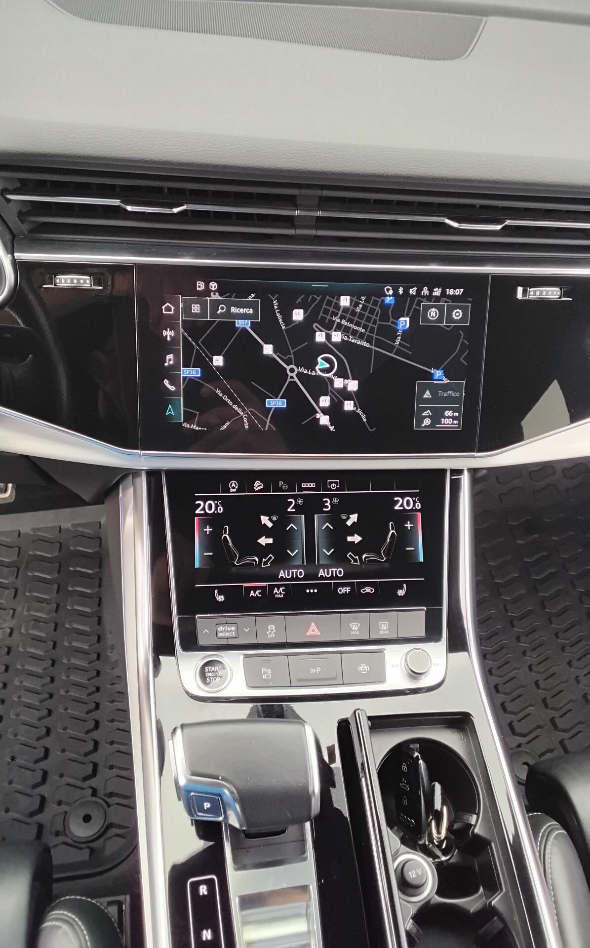 Audi Q8 50 TDI 286 CV quattro tiptronic Sport