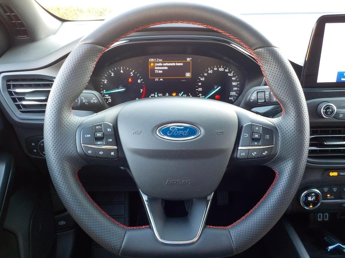Ford Focus 1.0 EcoBoost Hybrid 125 CV 5p. ST-Line