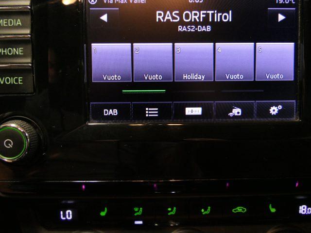 SKODA Octavia 2.0 TDI DSG Wagon RS