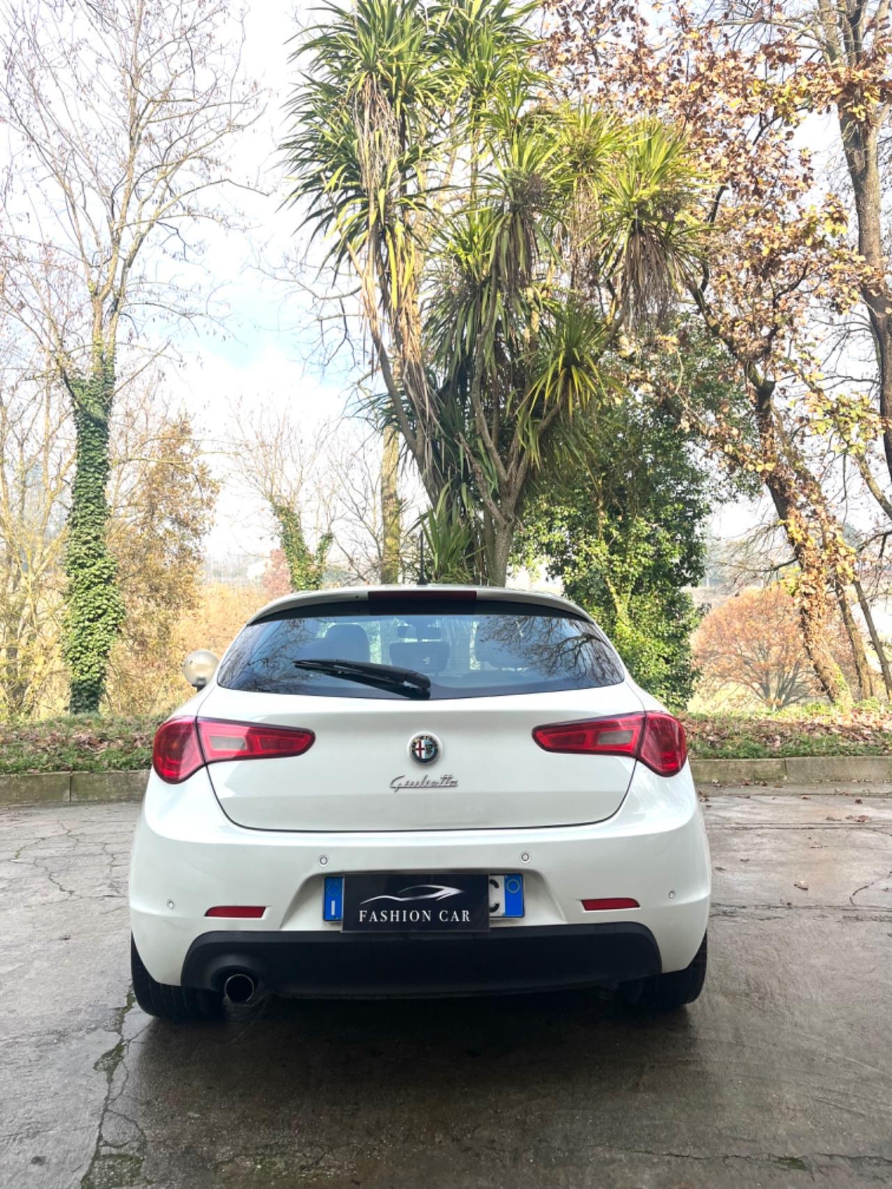 Alfa Romeo Giulietta 1.6 JTDm-2 105 CV Exclusive