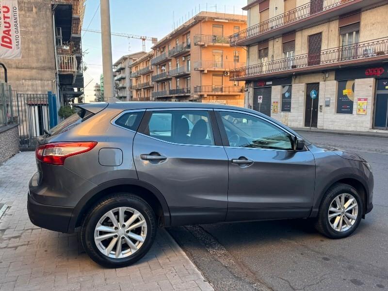 Nissan Qashqai 1.5 dCi Acenta