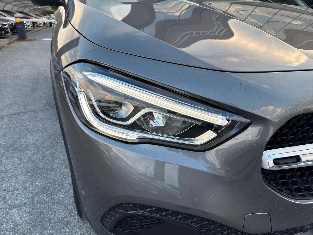 Mercedes-Benz GLA-H247 2020 - GLA 180 d Sport auto