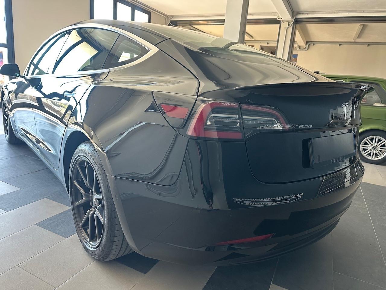 Tesla Model 3 Long Range Dual Motor AWD