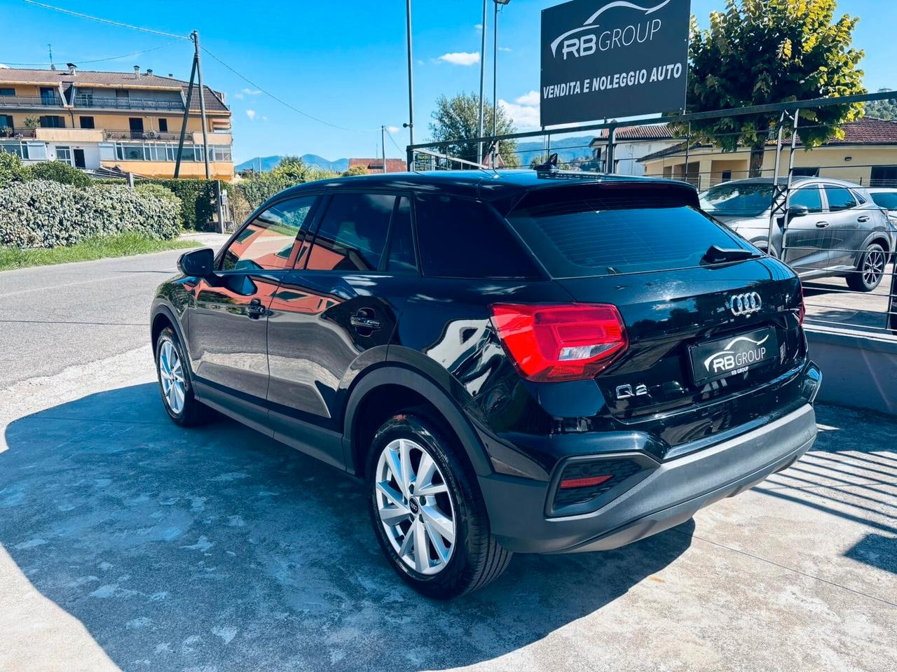 Audi Q2 30 TDI S tronic Identity Black