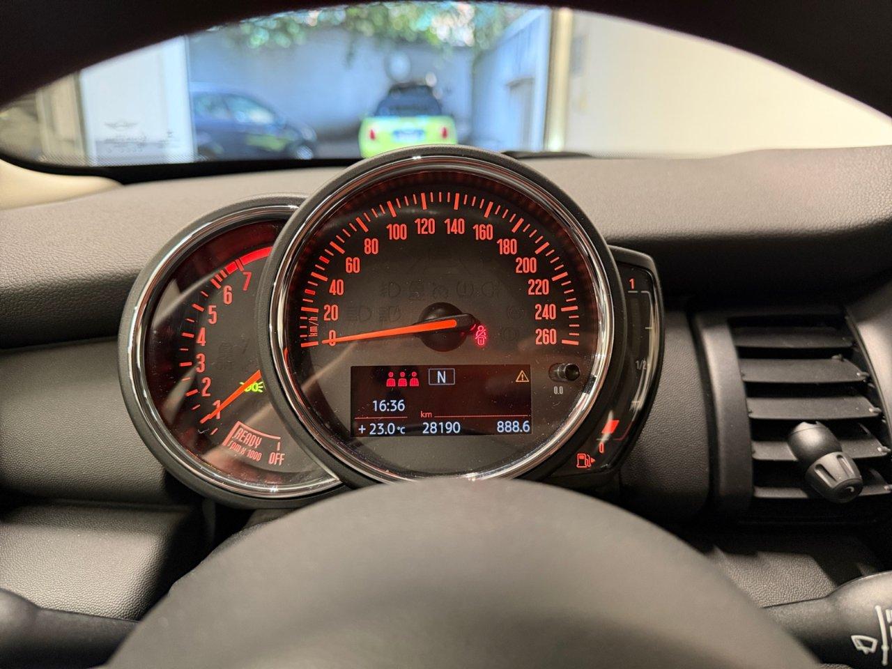 Mini 5 Porte One Baker Street 1.5 Twin Power Turbo 75cv