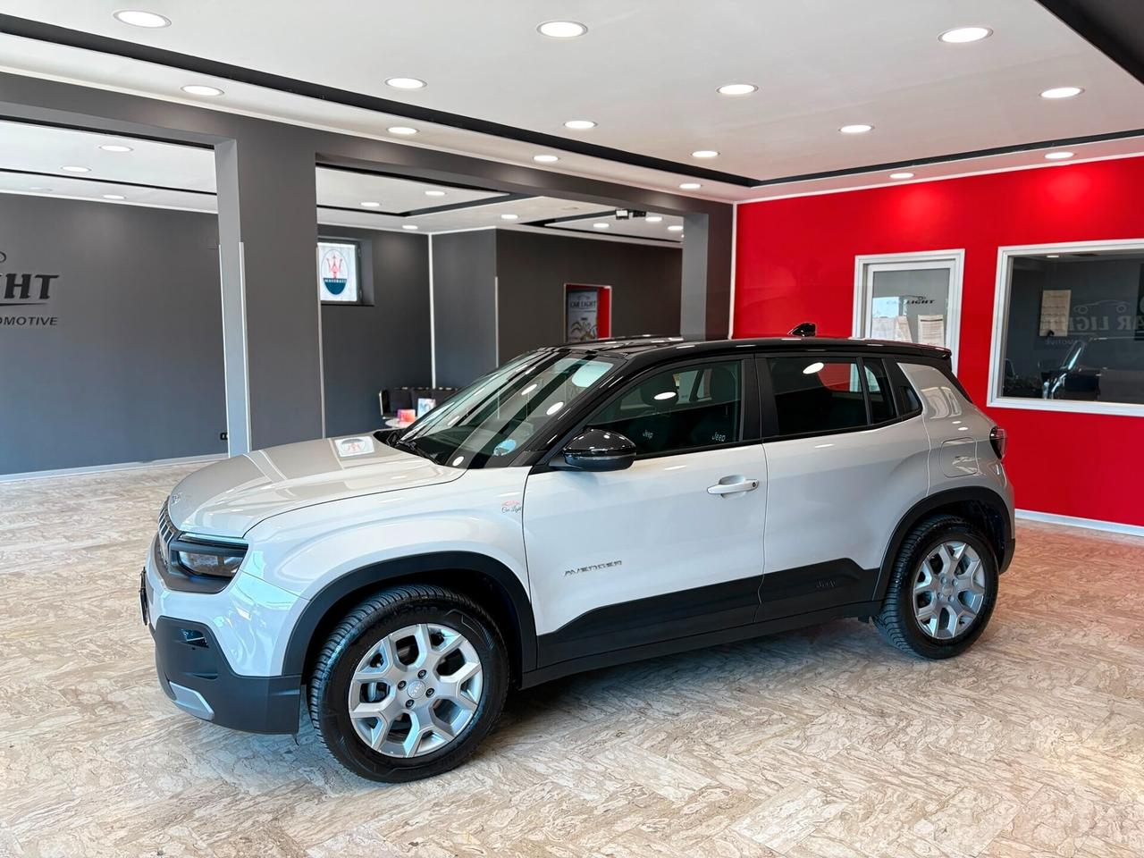 Jeep Avenger 1.2 Turbo 100 CV Summit