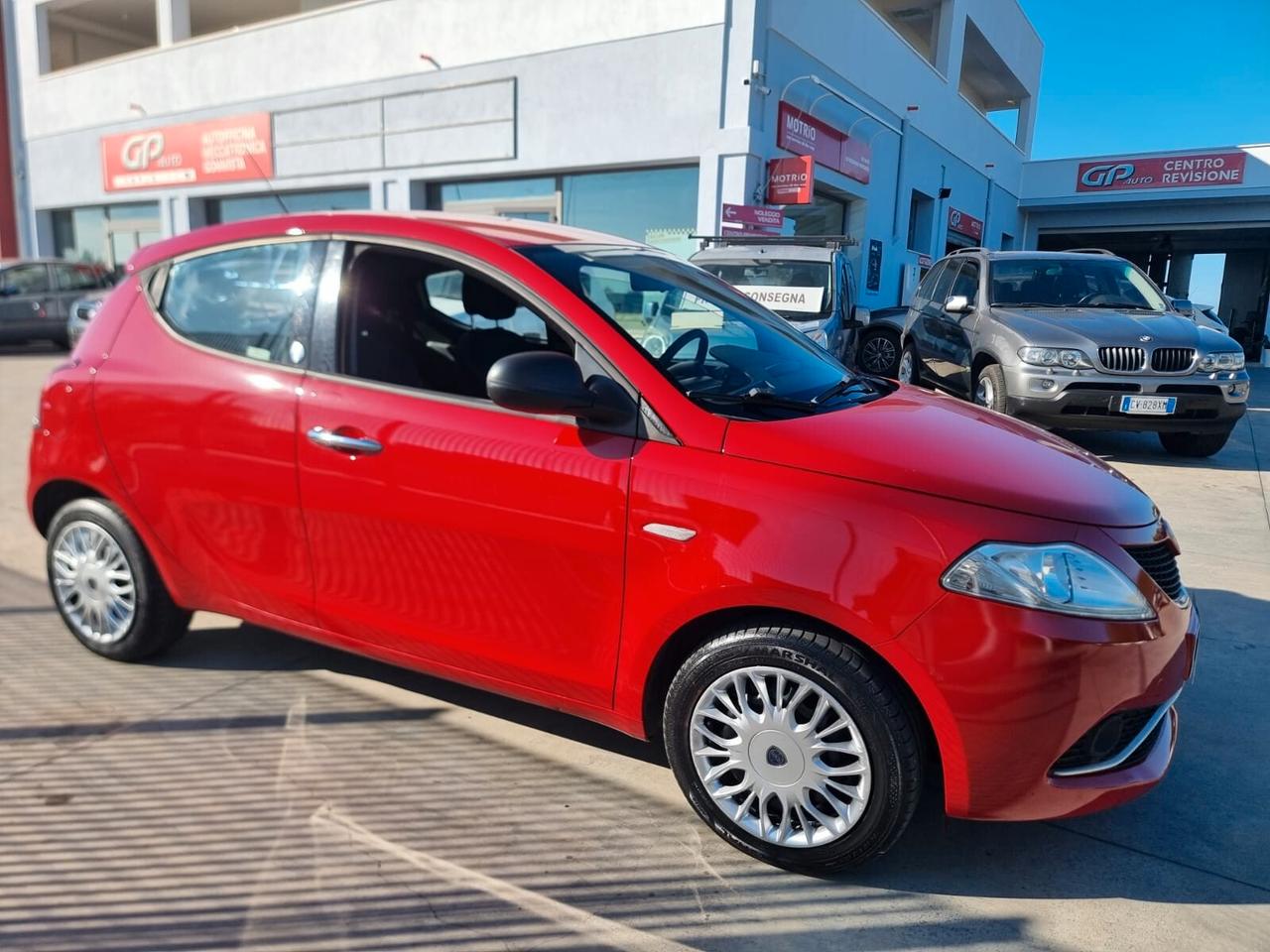 Lancia Ypsilon 1.2 69 CV 5 porte GPL Ecochic Elle