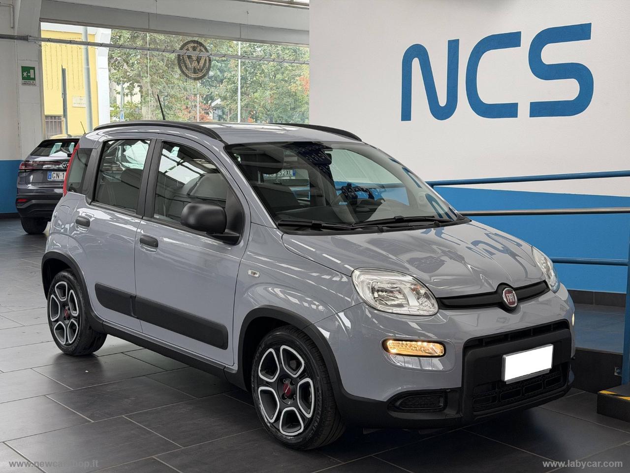 FIAT Panda 1.0 FireFly S&S Hybrid City Life NEOPATENTATI