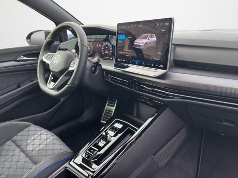 Volkswagen Golf 1.5 eTSI ACT 110kW R-Line DSG CAMERA 360° LED IQLIGHT ACC