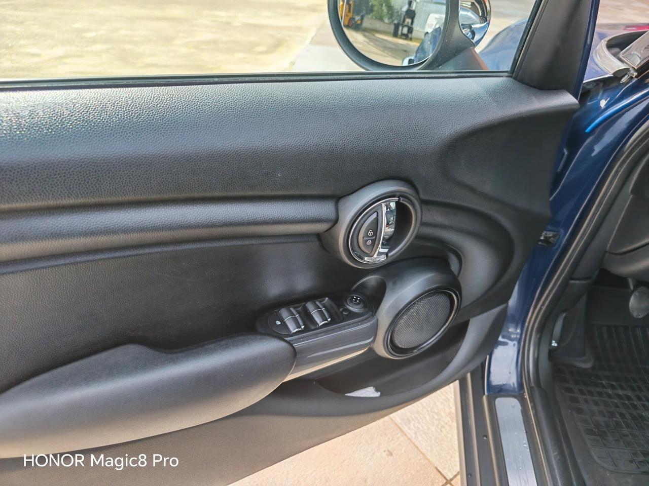 Mini 1.5 Cooper D Business XL 5 porte