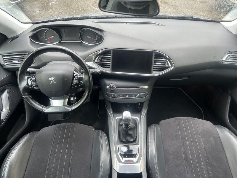 Peugeot 308 BlueHDi 120 S&S Business