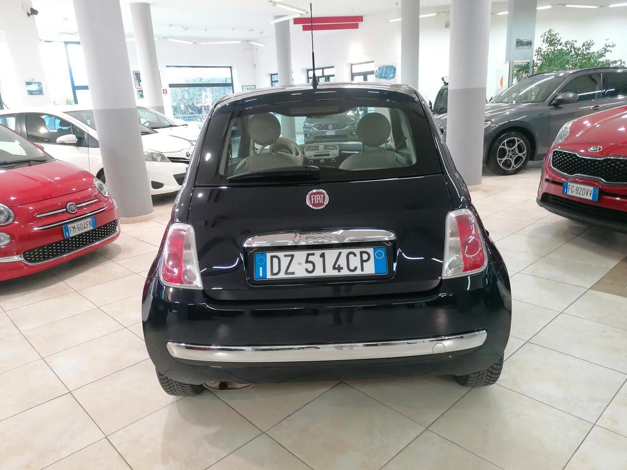 FIAT 500 1.2 BENZINA CAMBIO AUTOMATICO(ADATTA NEOPATENTATI)