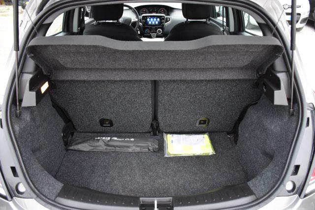 LANCIA Ypsilon 1.0 FireFly 5 porte S&S Hybrid Ecochic Gold