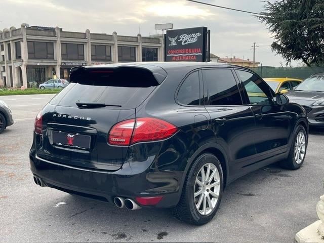 Porsche Cayenne 3.6 GPL