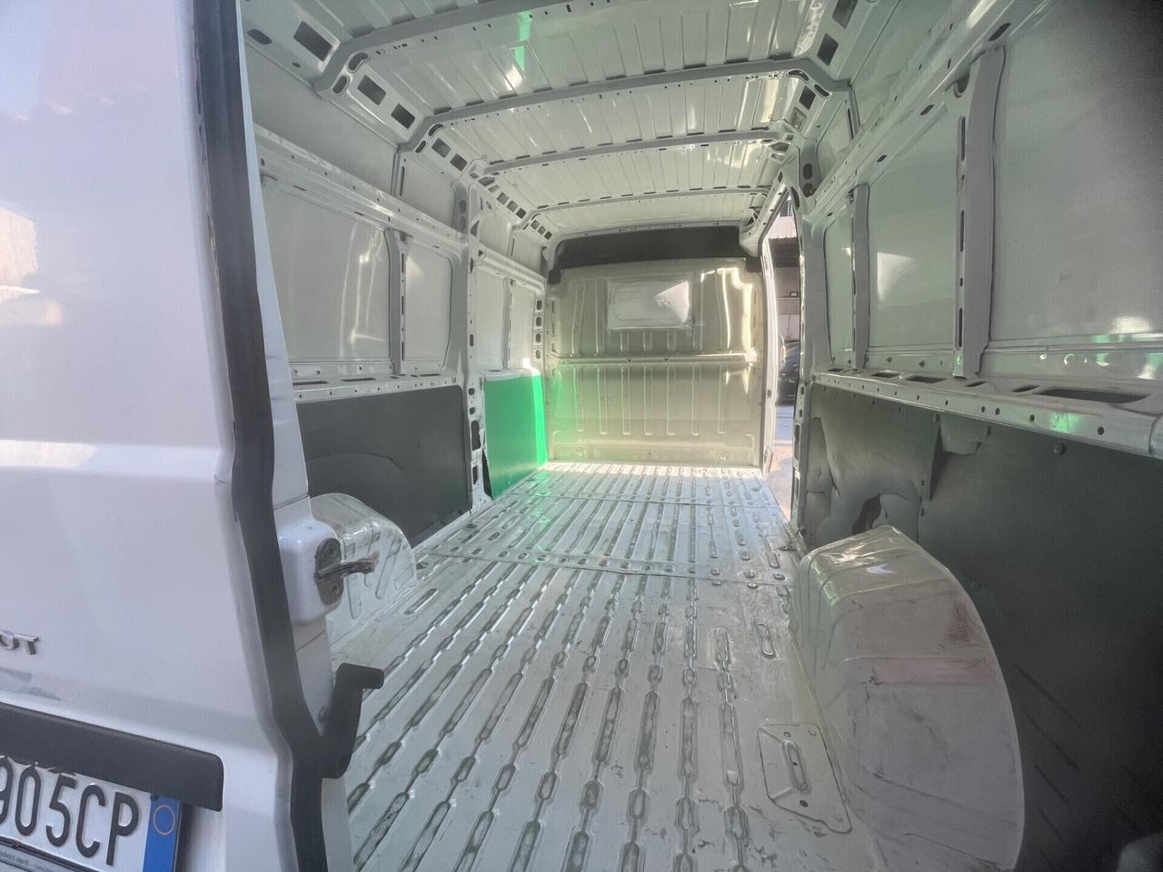 Peugeot BOXER 2.0 BlueHDi 130CV H2 L3