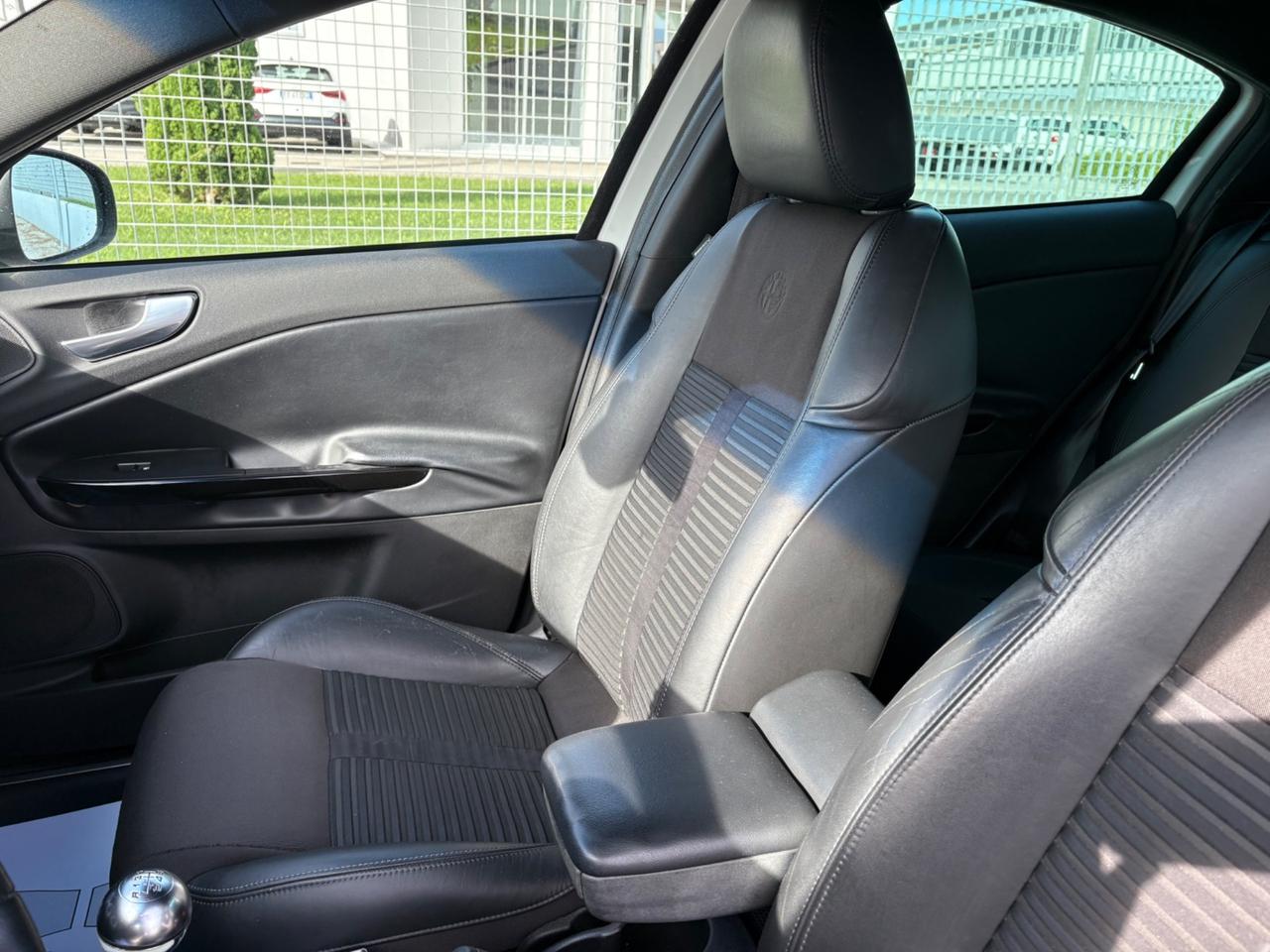 Alfa Romeo Giulietta 1.6 JTDm-2 105 CV 2012 Euro 5