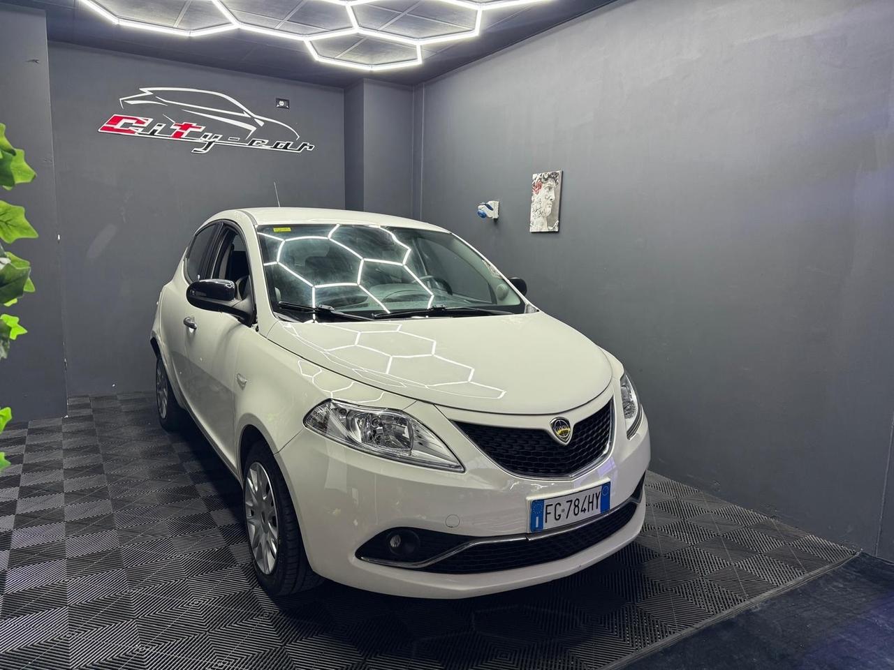 Lancia Ypsilon 1.2 Benzina/GPL 69 CV – 2017