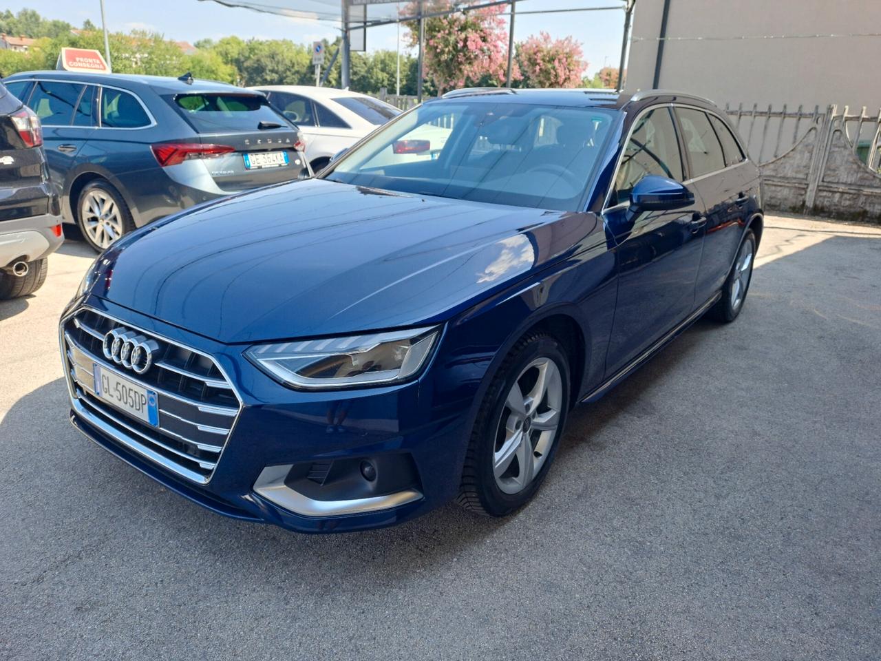 Audi A4 30 TDI/136 CV S tronic Business Advanced