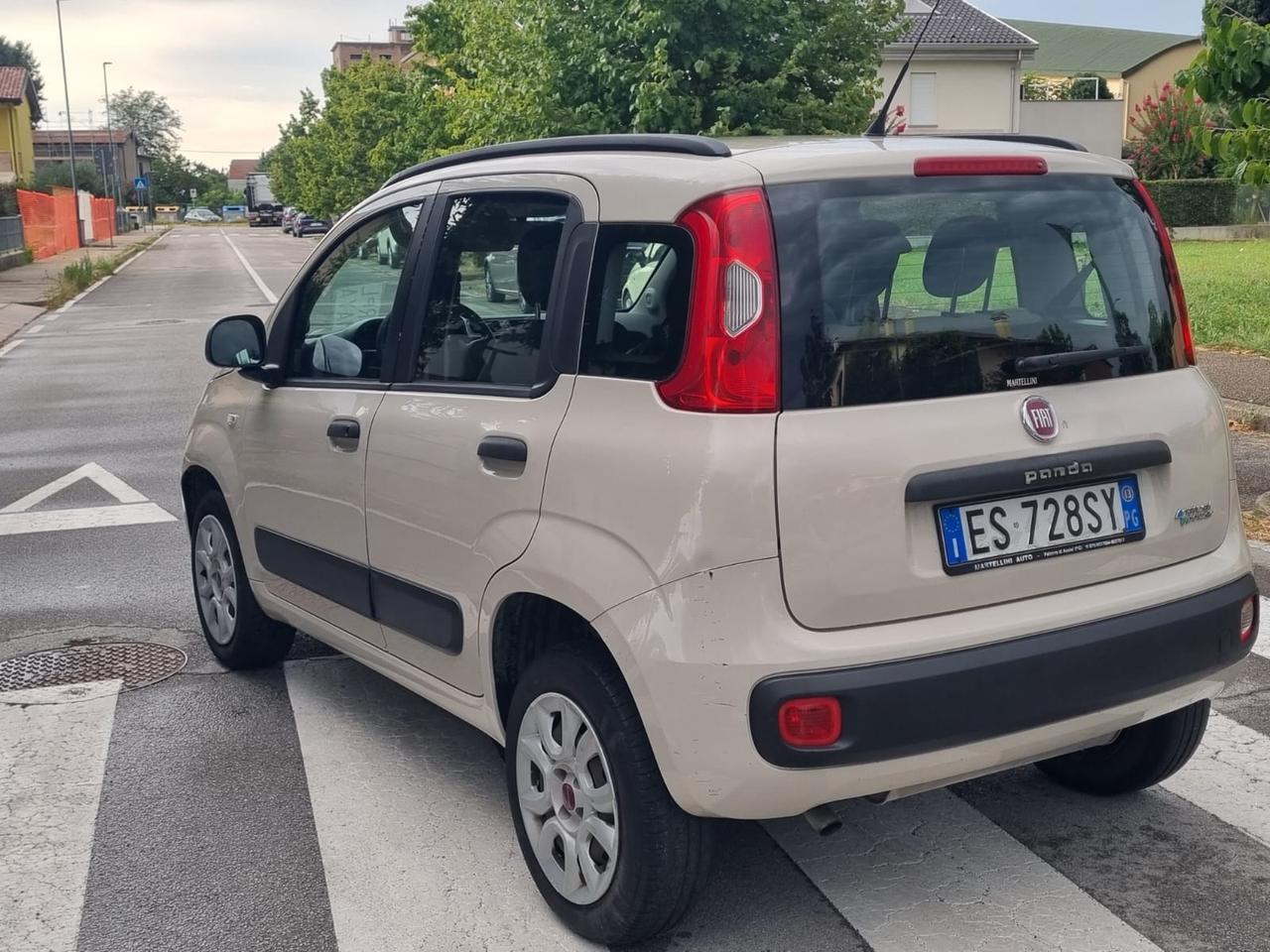 Fiat Panda 0.9 TwinAir Turbo Natural Power Lounge